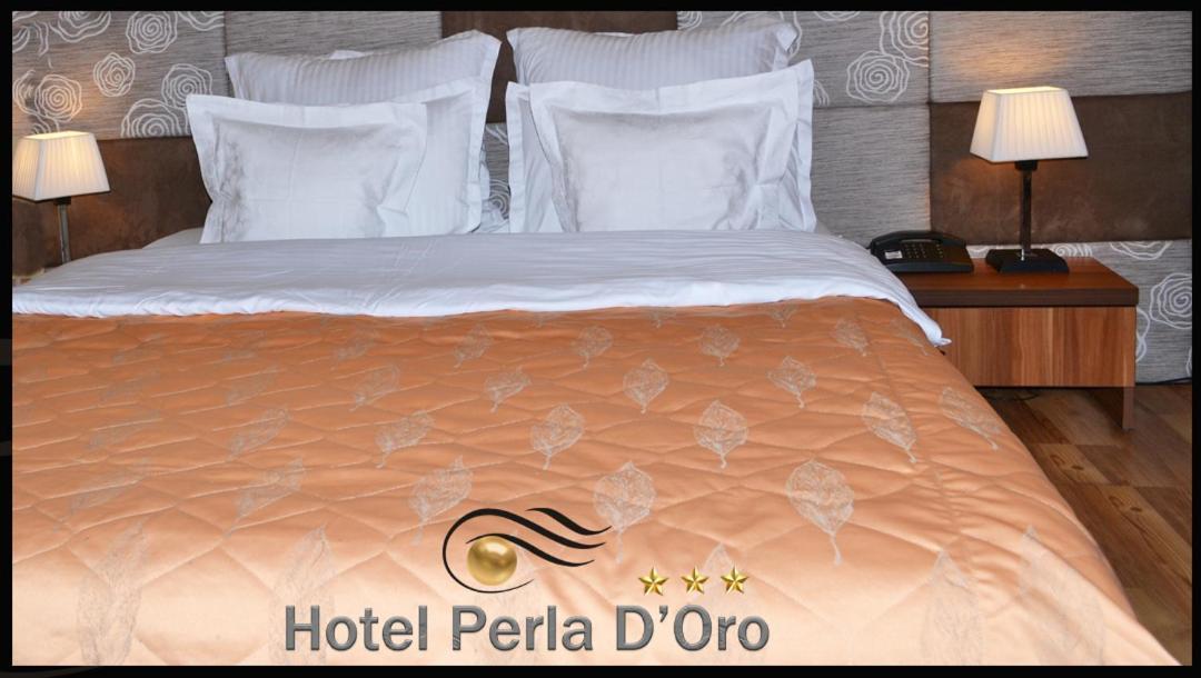 Hotel Perla D'Oro Timisoara Exterior photo